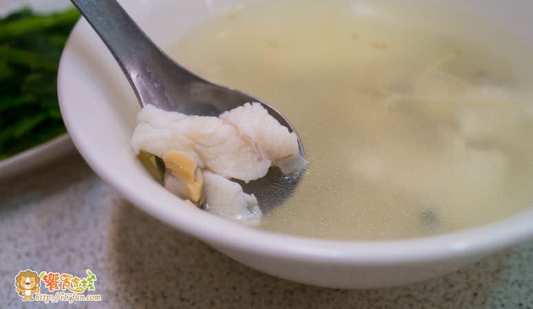 P1200311