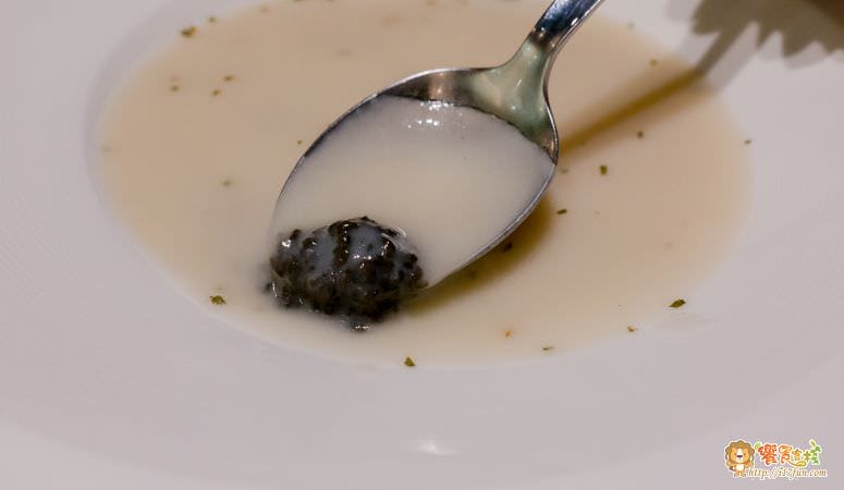 p1350104
