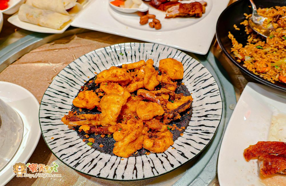 京悅軒中餐廳│高雄一鴨四吃!結合中式典雅與現代設計,提供舒適空間與多層次精緻料理,讓每一次用餐都是視覺與味覺的雙重享受 - 第33張圖