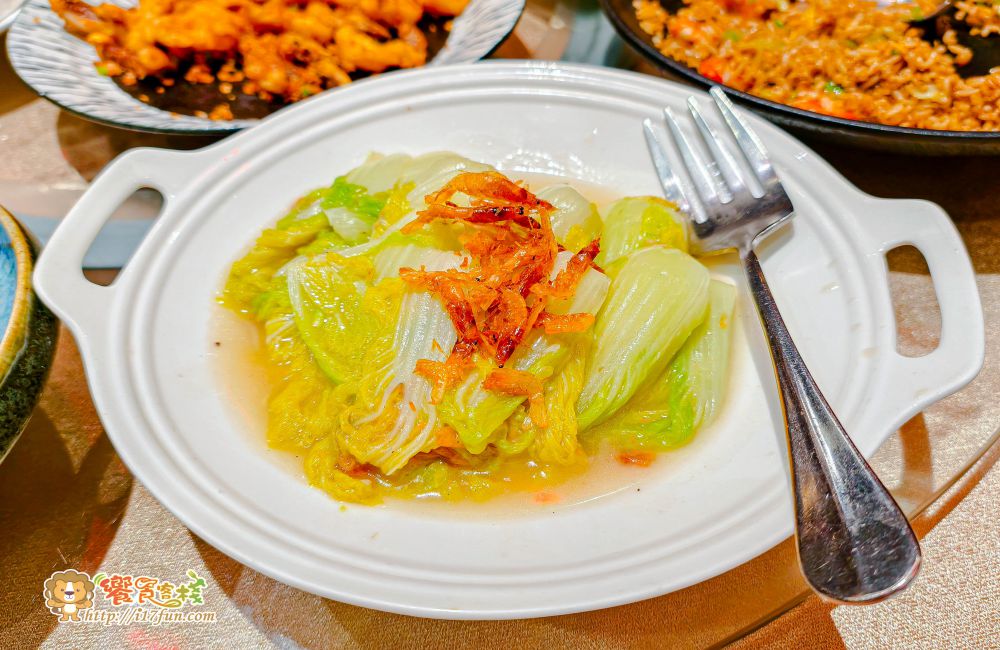 京悅軒中餐廳│高雄一鴨四吃!結合中式典雅與現代設計,提供舒適空間與多層次精緻料理,讓每一次用餐都是視覺與味覺的雙重享受 - 第40張圖