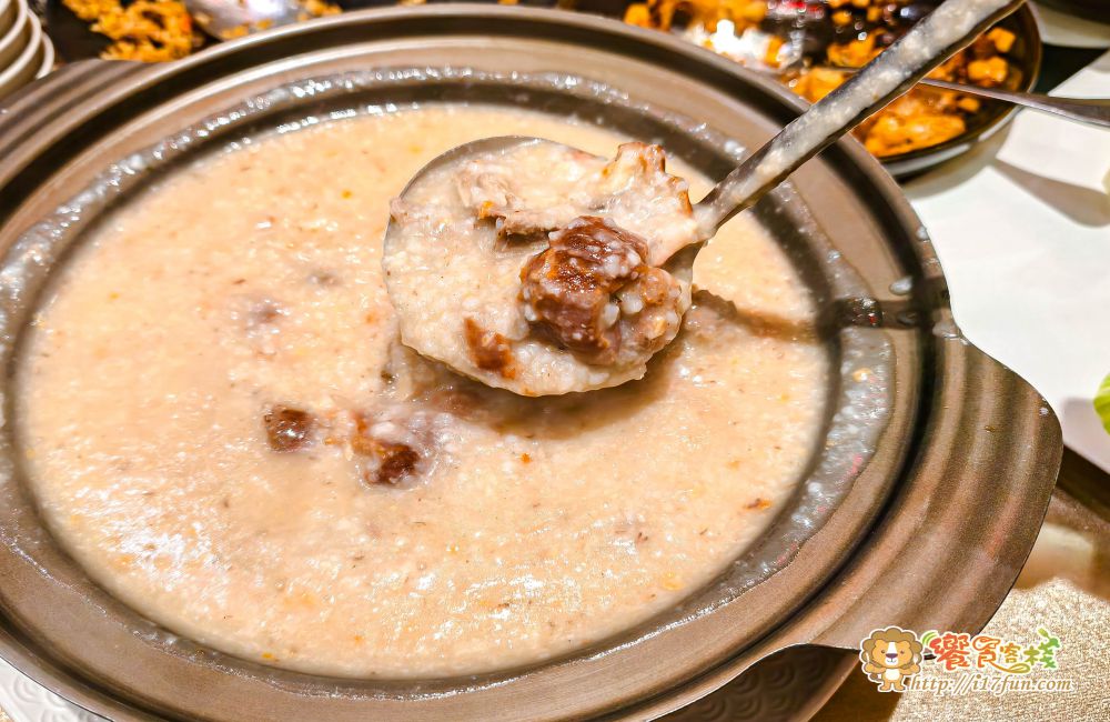 京悅軒中餐廳│高雄一鴨四吃!結合中式典雅與現代設計,提供舒適空間與多層次精緻料理,讓每一次用餐都是視覺與味覺的雙重享受 - 第31張圖