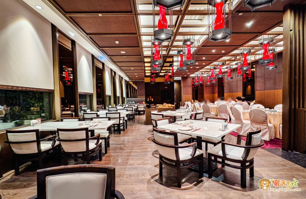 京悅軒中餐廳│高雄一鴨四吃！結合中式典雅與現代設計，提供舒適空間與多層次精緻料理，讓每一次用餐都是視覺與味覺的雙重享受