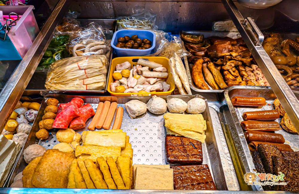 恰豬滷味│高雄人氣宵夜滷味首選!食材多元豐富可自由搭配,醬香有層次,鹹甜涮嘴、辣度客製化,夜貓子必收口袋名單 - 第6張圖