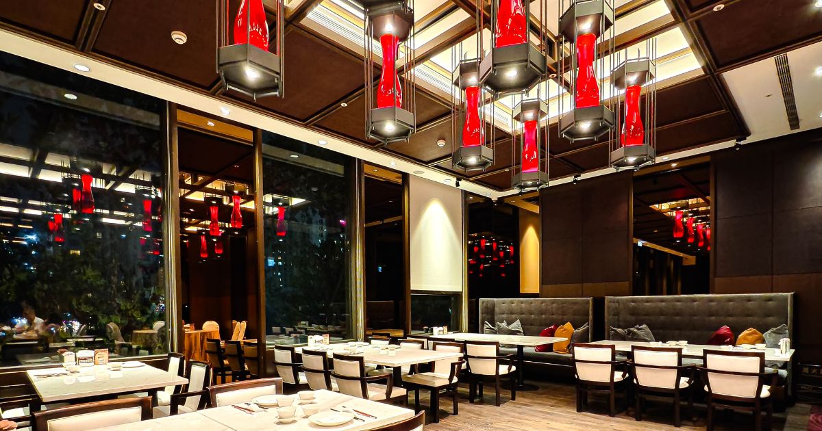 京悅軒中餐廳│高雄一鴨四吃!結合中式典雅與現代設計,提供舒適空間與多層次精緻料理,讓每一次用餐都是視覺與味覺的雙重享受 - 第1張圖