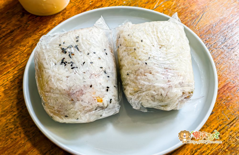 阿花姨鹹蛋飯糰│高雄30年老店!用傳統滋味喚醒最真實的早餐記憶,簡單卻藏不住的人氣魅力 - 第7張圖