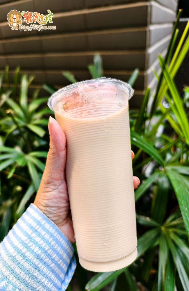 阿花姨鹹蛋飯糰│高雄30年老店!用傳統滋味喚醒最真實的早餐記憶,簡單卻藏不住的人氣魅力 - 第9張圖