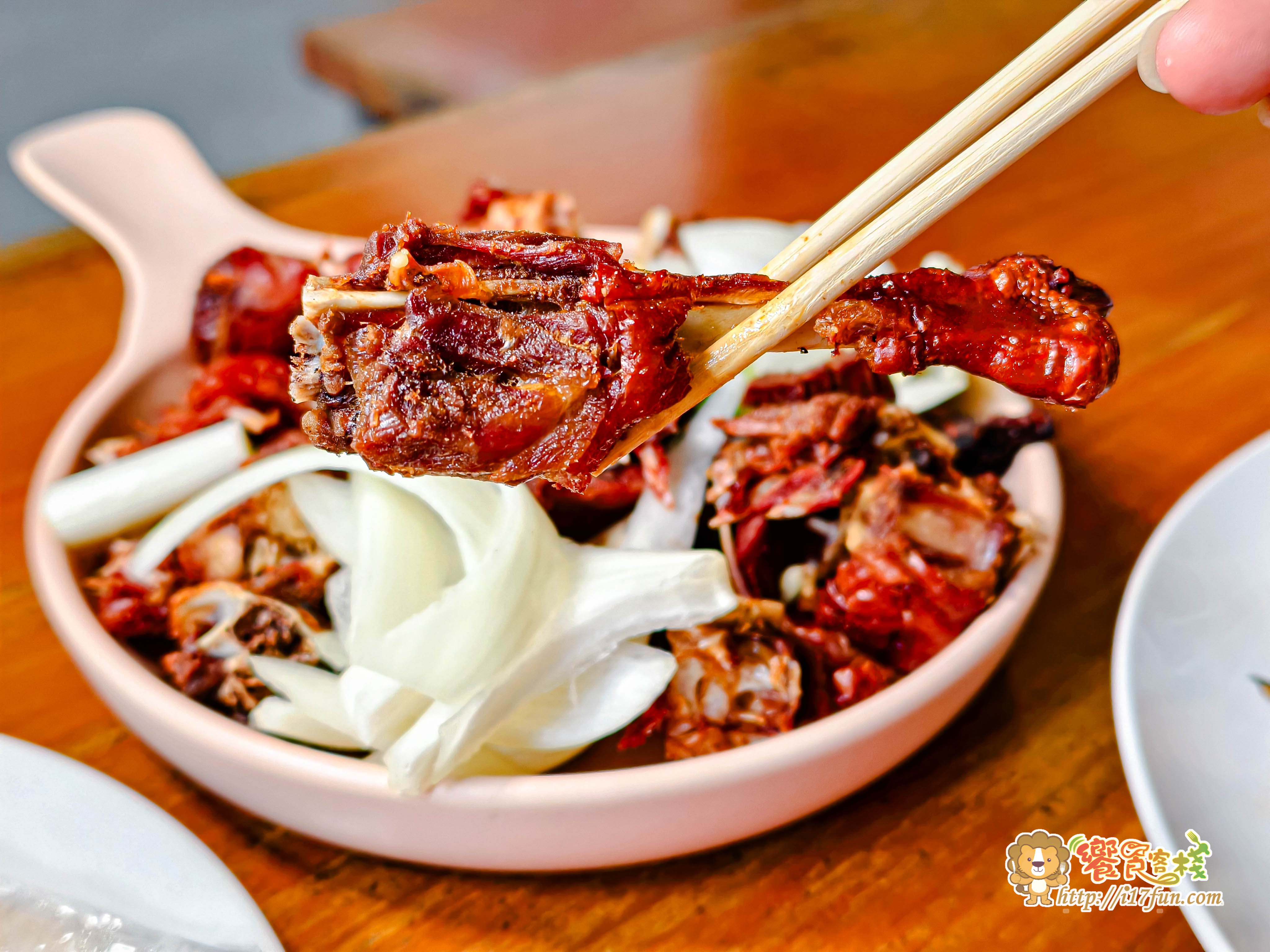 八德烤鴨│高雄老字號北平烤鴨,木炭慢火烤製金黃酥脆,一鴨多吃吃法滿足味蕾,建議預約取鴨不必大排長龍久侯 - 第22張圖