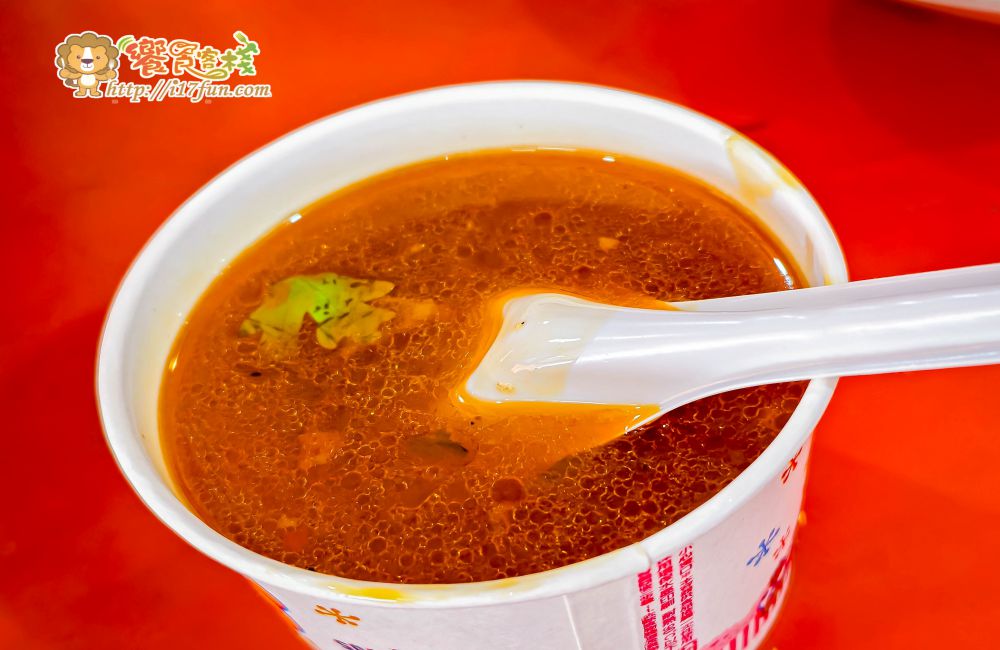 小樽關東煮│高雄超級隱藏版!一週只營業2天,原味與麻辣雙湯頭,豐富食材還有限量小卷,老饕都早早來排隊 - 第22張圖