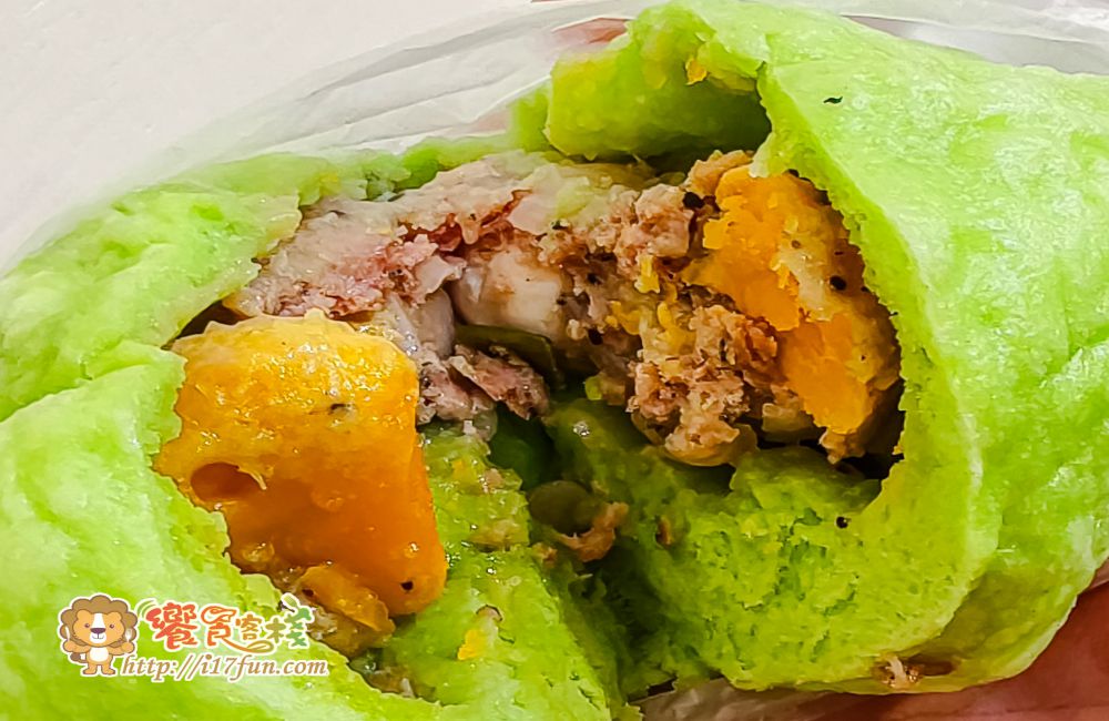 自由手工包子饅頭店│高雄超浮誇巨無霸包子！越南香蘭包子超吸睛，手工現包現蒸、份量大到一手抓不住，料多實在香氣十足