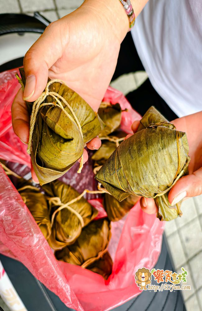 阿花姐肉粽│高雄在地人激推的隱藏版肉粽！沒有招牌低調藏在民宅中，已飄香超過40年，一顆只要25元的佛心價，熟客口耳相傳的傳奇