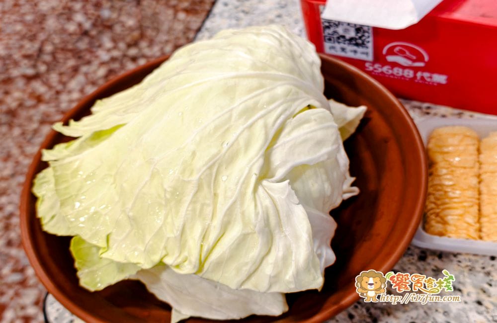 霸味薑母鴨 – 民生旗艦店 │高雄人氣最旺的薑母鴨店!冷天就想來這一味,清甜派薑母鴨搭配炭火陶甕,香氣層層堆疊,越喝越順口的暖身首選 - 第17張圖 霸味薑母鴨 – 民生旗艦店 │高雄人氣最旺的薑母鴨店!冷天就想來這一味,清甜派薑母鴨搭配炭火陶甕,香氣層層堆疊,越喝越順口的暖身首選