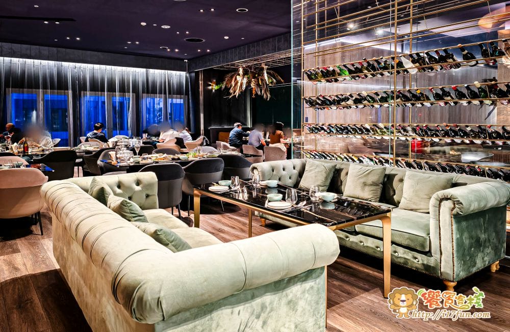 BAR KAO泰式餐酒館│高雄夜景新打卡地！27樓高空泰式餐酒館，微醺調酒與南洋風味料理，視覺味覺一次滿足