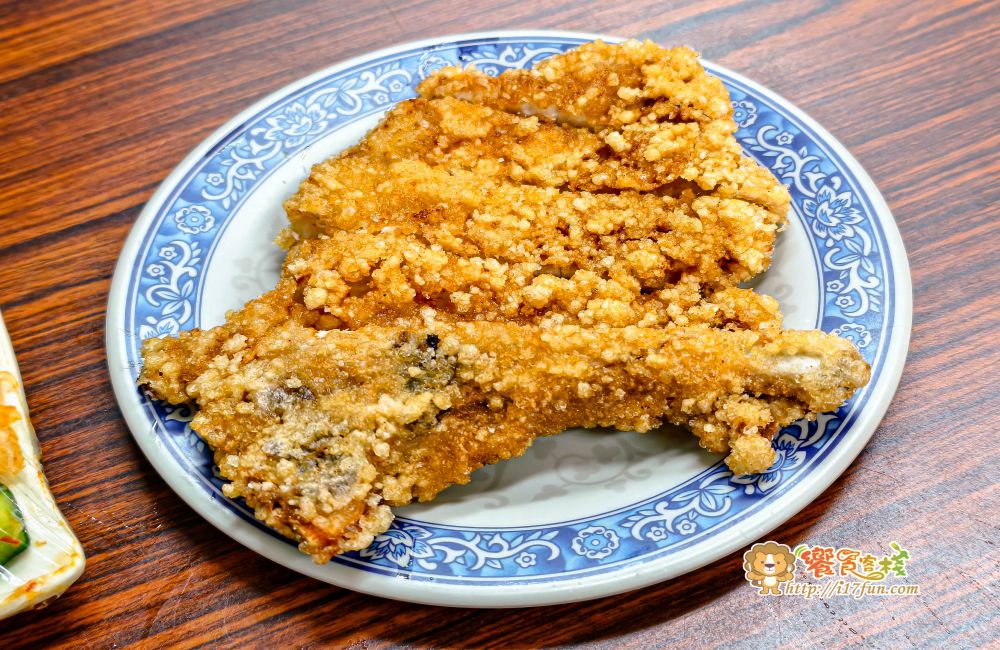 金大麵食坊 溫州餛飩大王│高雄近40年老店!超大顆溫洲餛飩顆顆手工現包、皮薄餡多,還有多種創意口味,連離峰時段也是爆多人~ - 第18張圖 金大麵食坊 溫州餛飩大王│高雄近40年老店!超大顆溫洲餛飩顆顆手工現包、皮薄餡多,還有多種創意口味,連離峰時段也是爆多人~