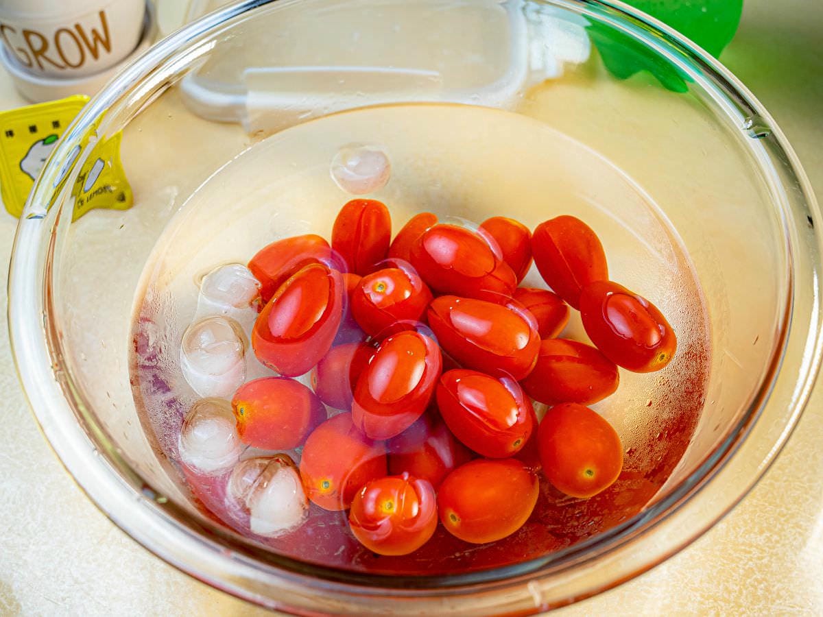 檸檬雪碧漬蕃茄食譜│超簡單！手殘也會做，炎炎夏日最棒的冰箱常備菜，冰涼開胃又解膩