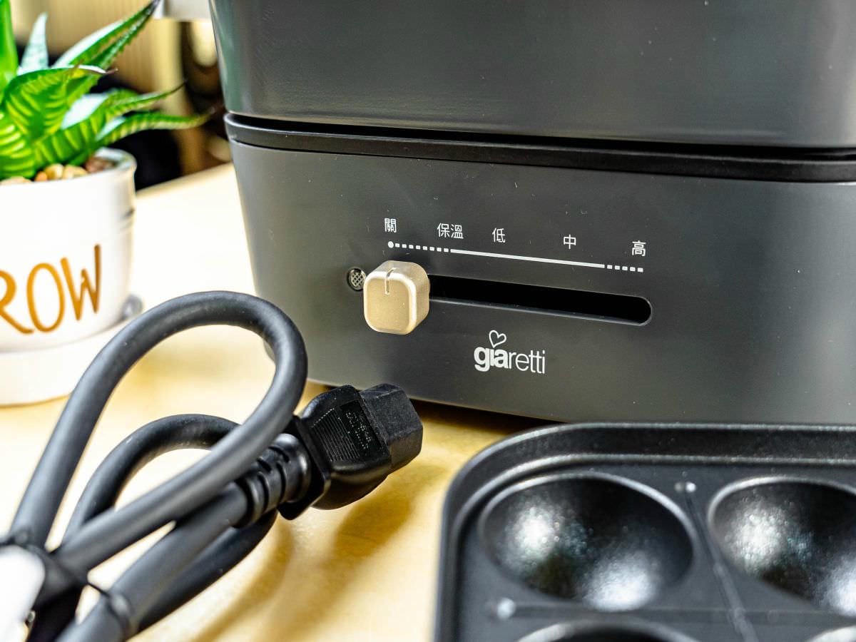 義大利Giaretti多功能陶瓷火鍋電烤盤│一機多用，３L容量，燉、煮、燜、烤、煎、炸通通行，附贈章魚燒烤盤！