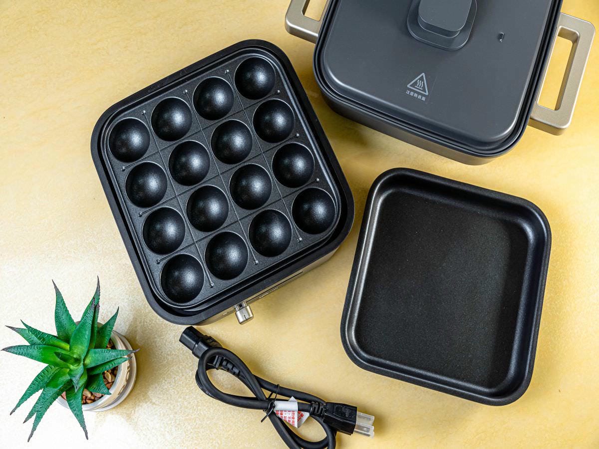 義大利Giaretti多功能陶瓷火鍋電烤盤│一機多用，３L容量，燉、煮、燜、烤、煎、炸通通行，附贈章魚燒烤盤！