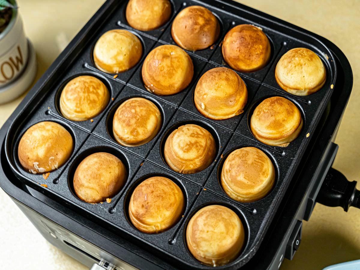 檸檬糖霜鬆餅球食譜│親子DIY食譜！假日在家不無聊，簡單的章魚燒烤盤變化創意甜點食譜，成功率超高