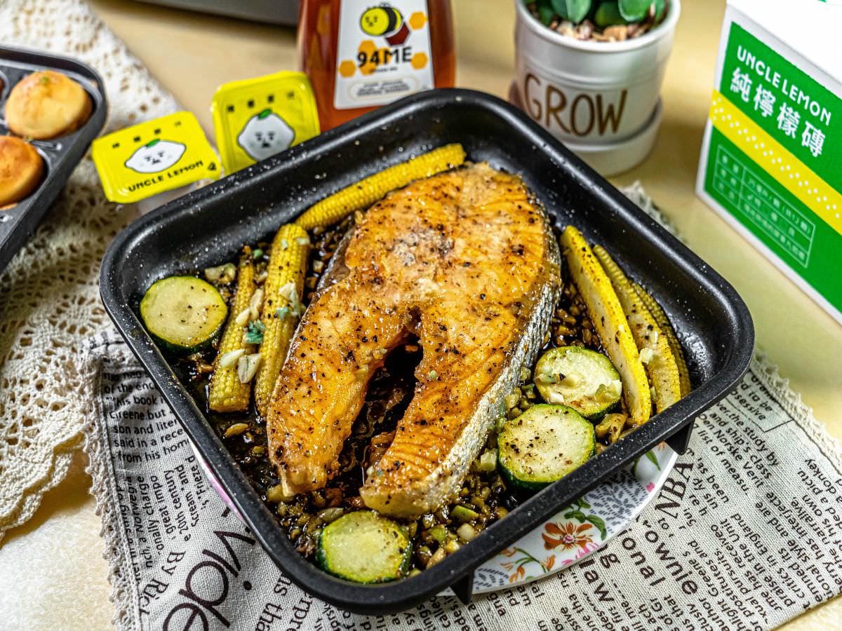 義大利Giaretti多功能陶瓷火鍋電烤盤│一機多用，３L容量，燉、煮、燜、烤、煎、炸通通行，附贈章魚燒烤盤！