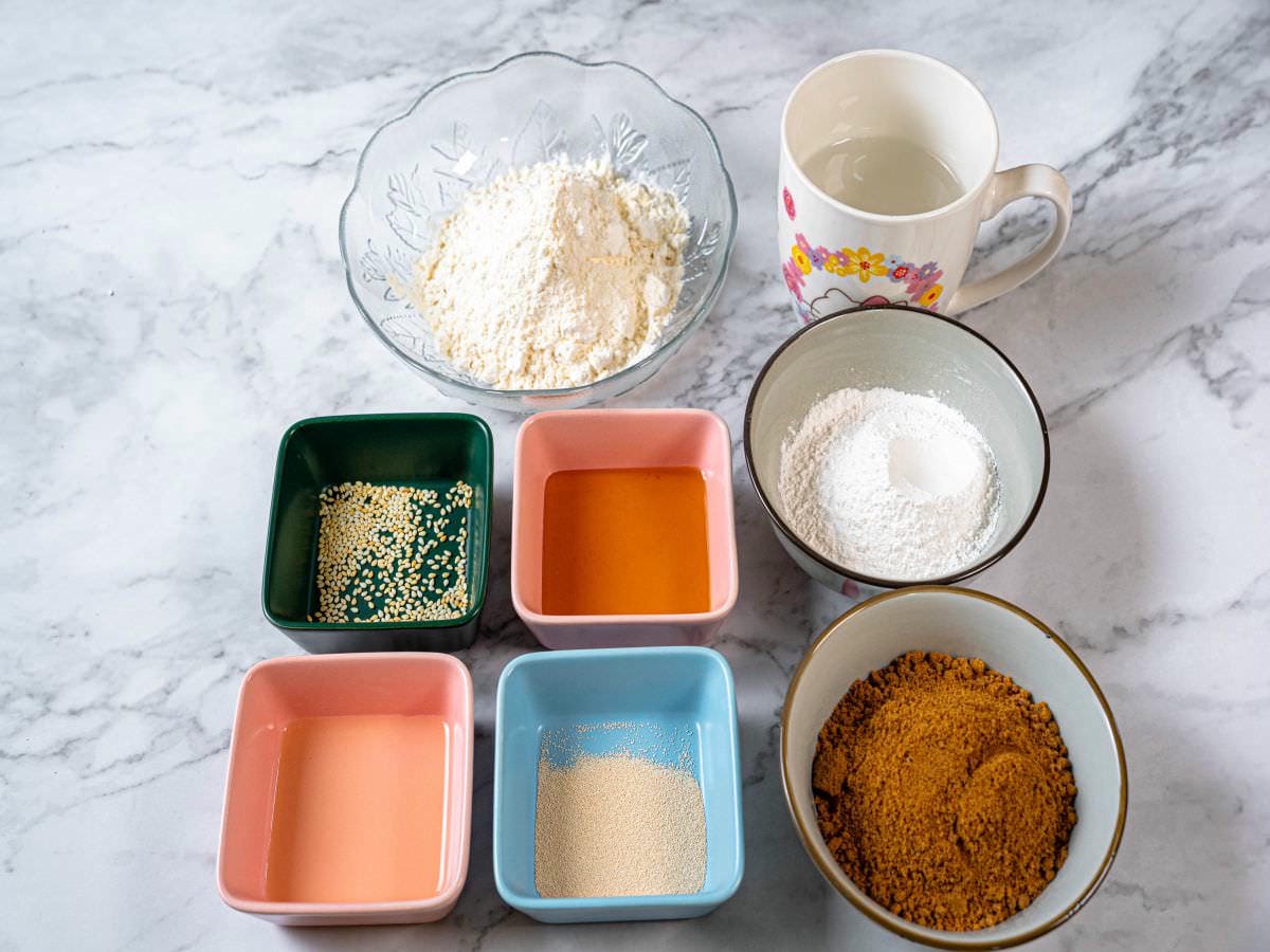 黑糖糕食譜│免烤箱甜點！自製台式古早味甜點澎湖黑糖糕好簡單，擁有黑糖香氣，口感Q彈