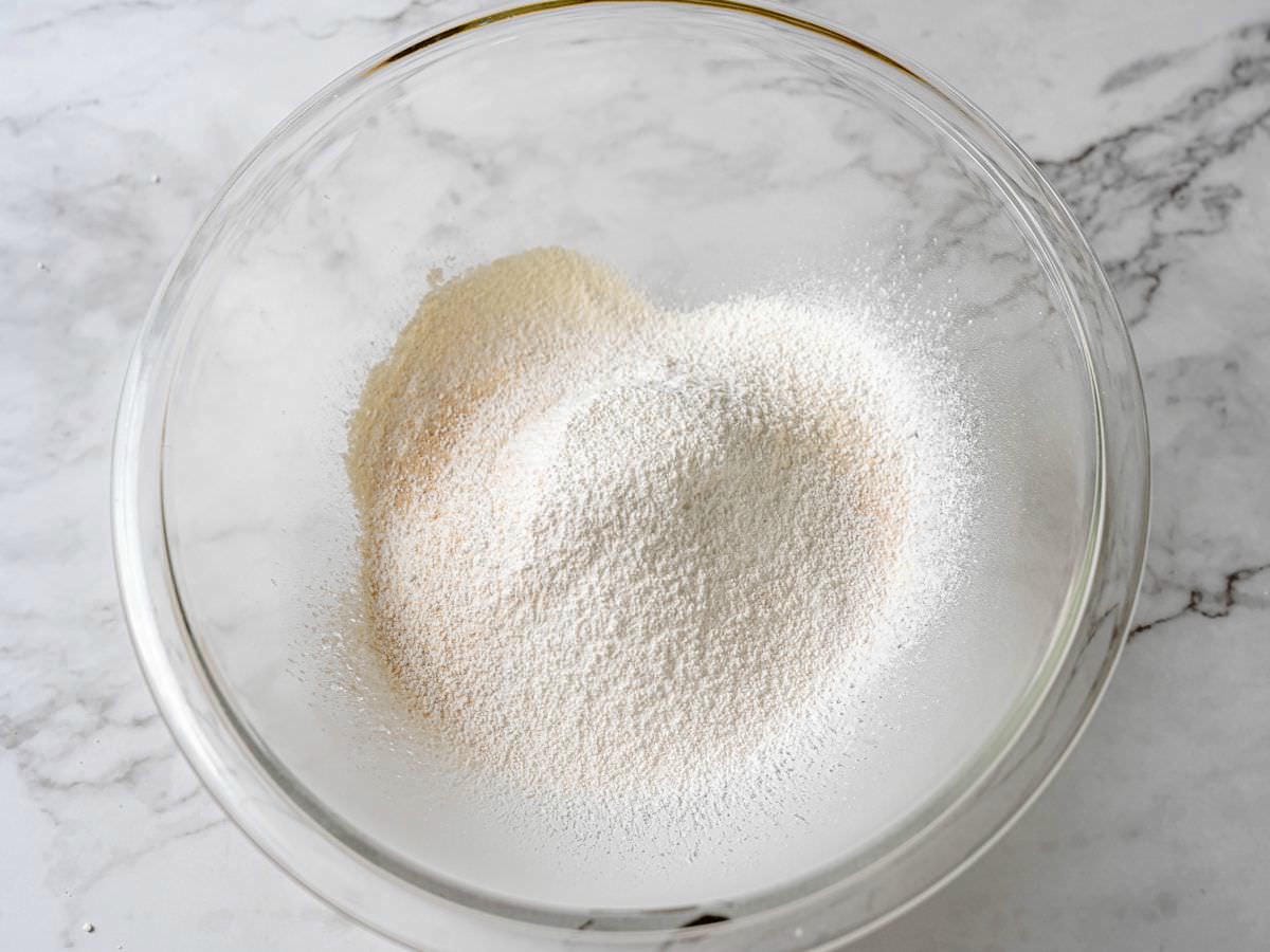 黑糖糕食譜│免烤箱甜點！自製台式古早味甜點澎湖黑糖糕好簡單，擁有黑糖香氣，口感Q彈