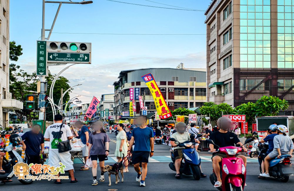 仁武夜市│高雄在地人氣夜市！週二、週五限定，沒有觀光包裝，只有真實熱鬧，最接地氣的夜晚風景