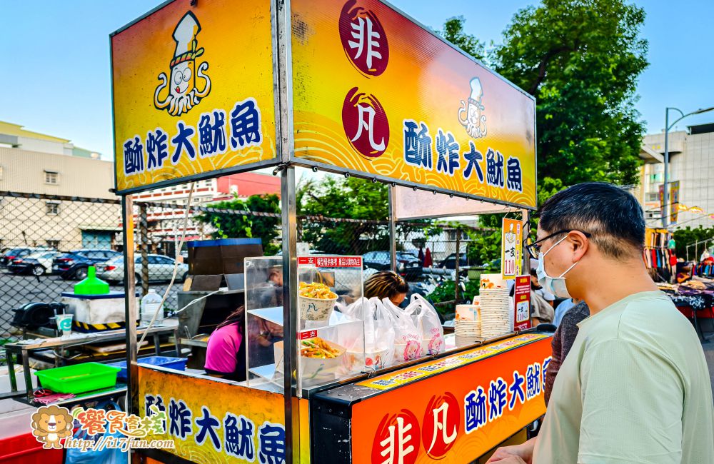 仁武夜市│高雄在地人氣夜市！週二、週五限定，沒有觀光包裝，只有真實熱鬧，最接地氣的夜晚風景