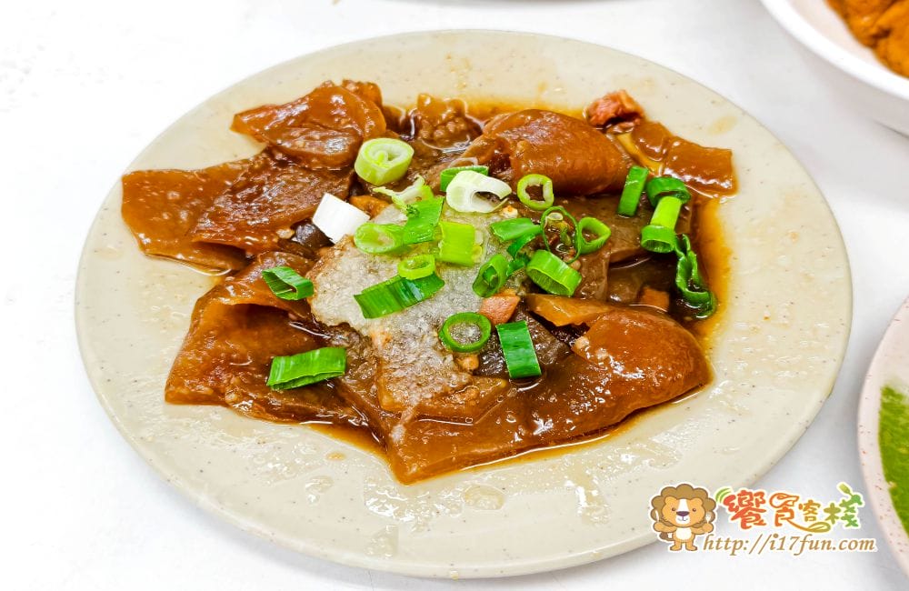 鳳山鹹米苔目│高雄人氣小吃店！從路邊攤到老字號，維新路市場旁屹立50多年的小吃，是在地人的共同回憶