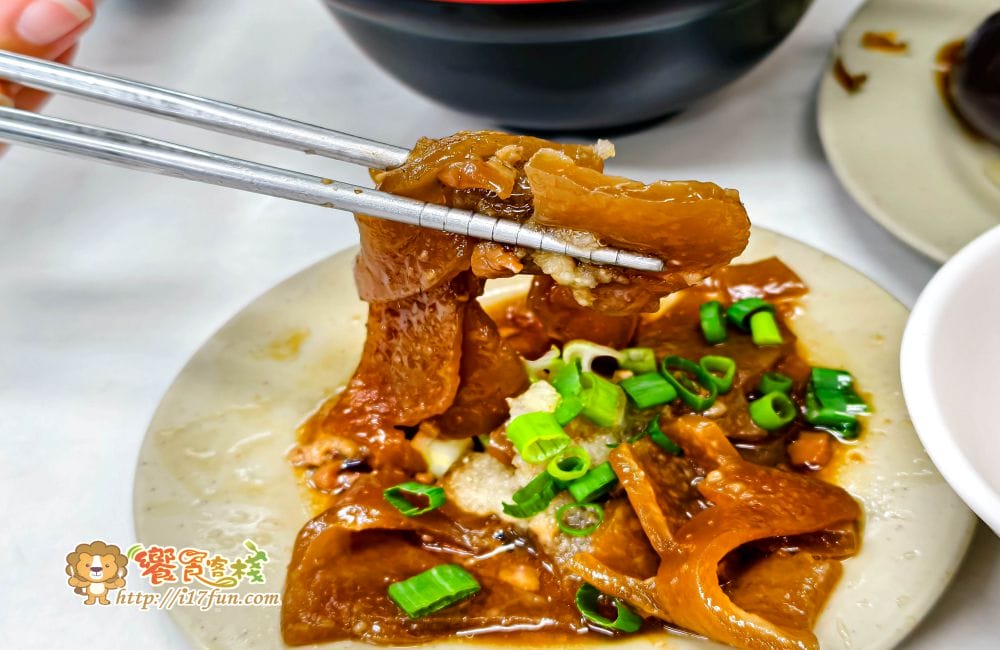 鳳山鹹米苔目│高雄人氣小吃店！從路邊攤到老字號，維新路市場旁屹立50多年的小吃，是在地人的共同回憶