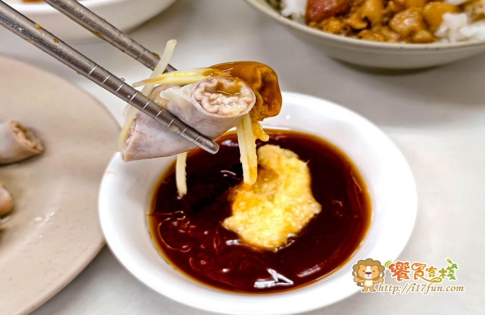 鳳山鹹米苔目│高雄人氣小吃店！從路邊攤到老字號，維新路市場旁屹立50多年的小吃，是在地人的共同回憶