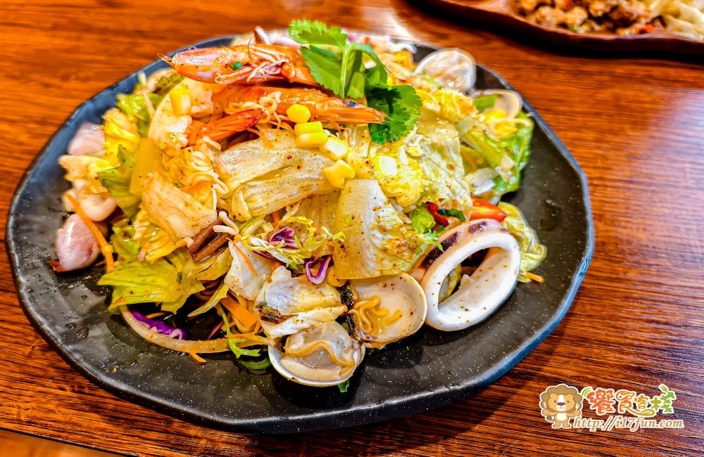 泰之初Brunch│高雄超人氣泰式早午餐！打造一秒到泰國的南洋氛圍，美味創意料理一人也能輕鬆享受