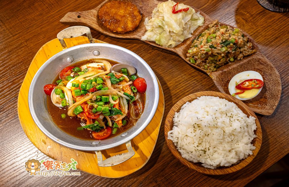泰之初Brunch│高雄超人氣泰式早午餐！打造一秒到泰國的南洋氛圍，美味創意料理一人也能輕鬆享受