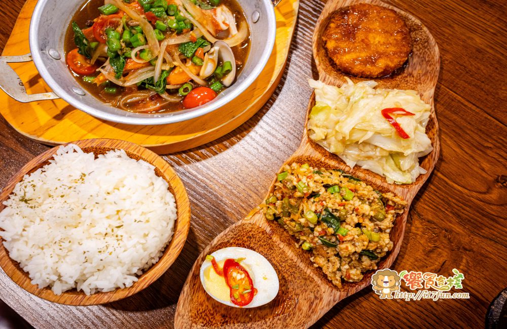 泰之初Brunch│高雄超人氣泰式早午餐！打造一秒到泰國的南洋氛圍，美味創意料理一人也能輕鬆享受