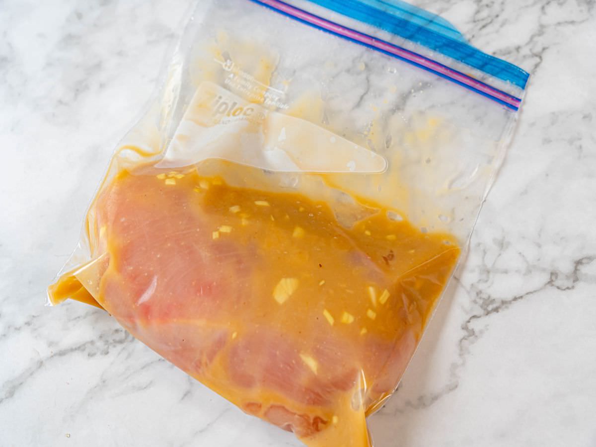 舒肥味噌雞胸食譜│超簡單，無難度的低卡、低脂、低熱量、高蛋白的舒肥雞胸肉，軟嫩不柴口