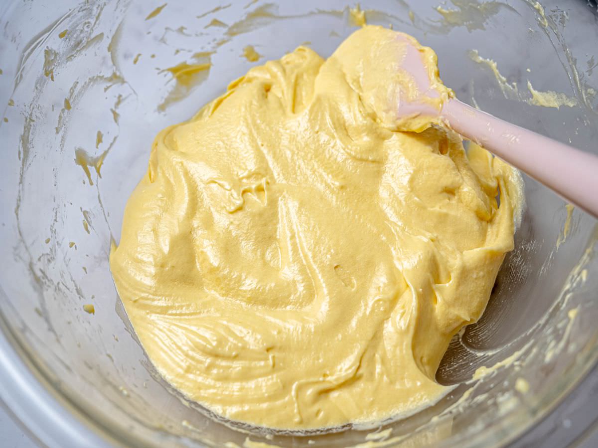 手工芝麻蛋捲食譜│只要有平底鍋，不需要模具、不用烤箱，也能在家輕鬆自製手工蛋捲~