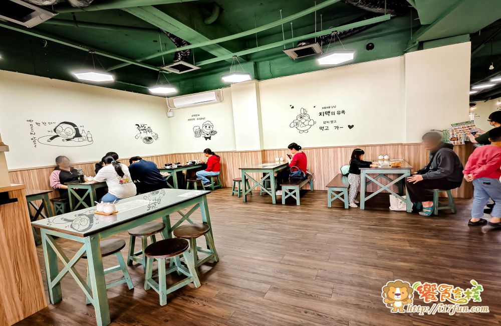小月 釜山豬肉湯飯專賣店│高雄少見釜山風味!豬骨湯熬八小時,清爽不膩!每一口都能品味到濃郁甘甜的原汁原味 - 第6張圖 小月 釜山豬肉湯飯專賣店│高雄少見釜山風味!豬骨湯熬八小時,清爽不膩!每一口都能品味到濃郁甘甜的原汁原味