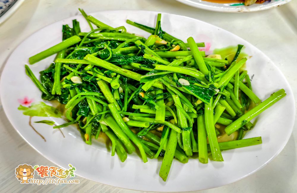 松羊肉│高雄小巷的隱藏版老店！晚餐宵夜總是人潮滿滿，十足鑊氣香氣，成為在地人心中必訪口袋名單