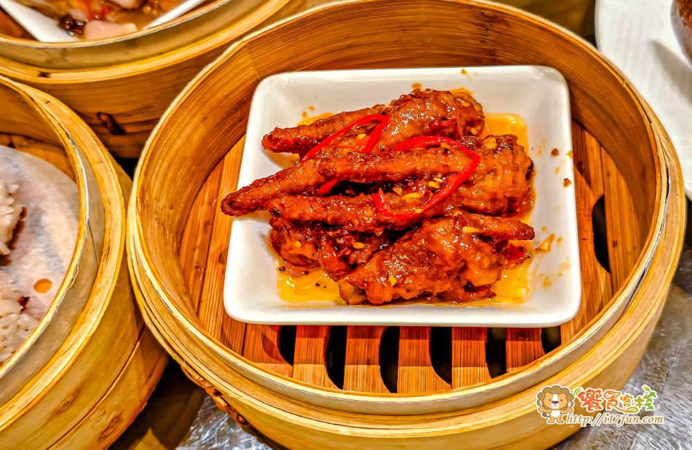 林皇宮皇廚港點│高雄聚餐好選擇!明爐一鴨五吃、港點、熱炒、甜點多達60種料理通通有 - 第23張圖 林皇宮皇廚港點│高雄聚餐好選擇!明爐一鴨五吃、港點、熱炒、甜點多達60種料理通通有