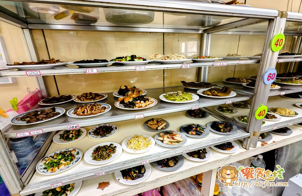 榮園餡餅粥│高雄近40年老店！眷村風味北方麵食從餡餅、蒸餃、烙餅到捲餅一次滿足的經典老味道