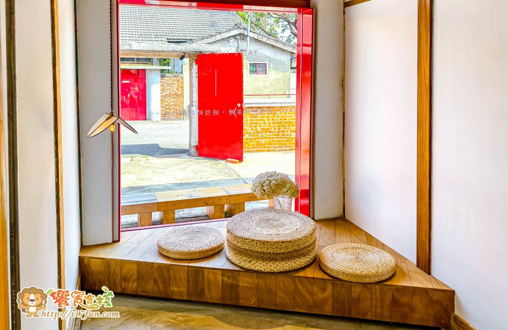 西三茶屋│高雄隱藏版茶屋!禪風老宅裡的細膩茶香與甜點,打造專屬慢生活片刻,讓每一口都充滿溫柔餘韻 - 第6張圖 西三茶屋│高雄隱藏版茶屋!禪風老宅裡的細膩茶香與甜點,打造專屬慢生活片刻,讓每一口都充滿溫柔餘韻