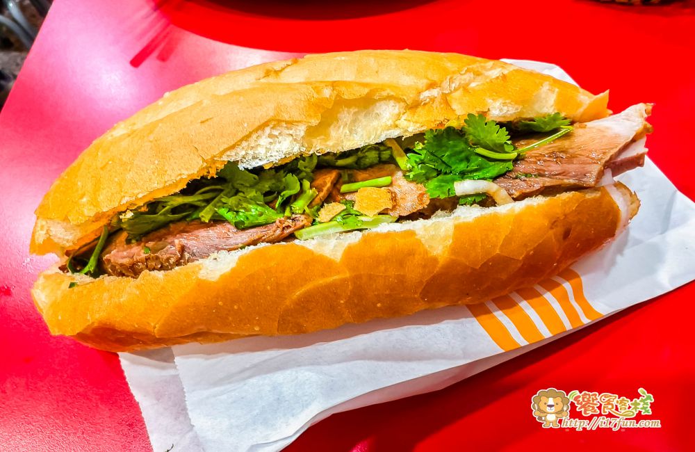 阿荷台灣越南美食│高雄超人氣越南料理!餐點高達70多種,目前通通百元有找,還提供免費蜂蜜檸檬水超加分 - 第13張圖 阿荷台灣越南美食│高雄超人氣越南料理!餐點高達70多種,目前通通百元有找,還提供免費蜂蜜檸檬水超加分