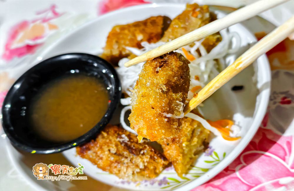 阿荷台灣越南美食│高雄超人氣越南料理!餐點高達70多種,目前通通百元有找,還提供免費蜂蜜檸檬水超加分 - 第18張圖 阿荷台灣越南美食│高雄超人氣越南料理!餐點高達70多種,目前通通百元有找,還提供免費蜂蜜檸檬水超加分