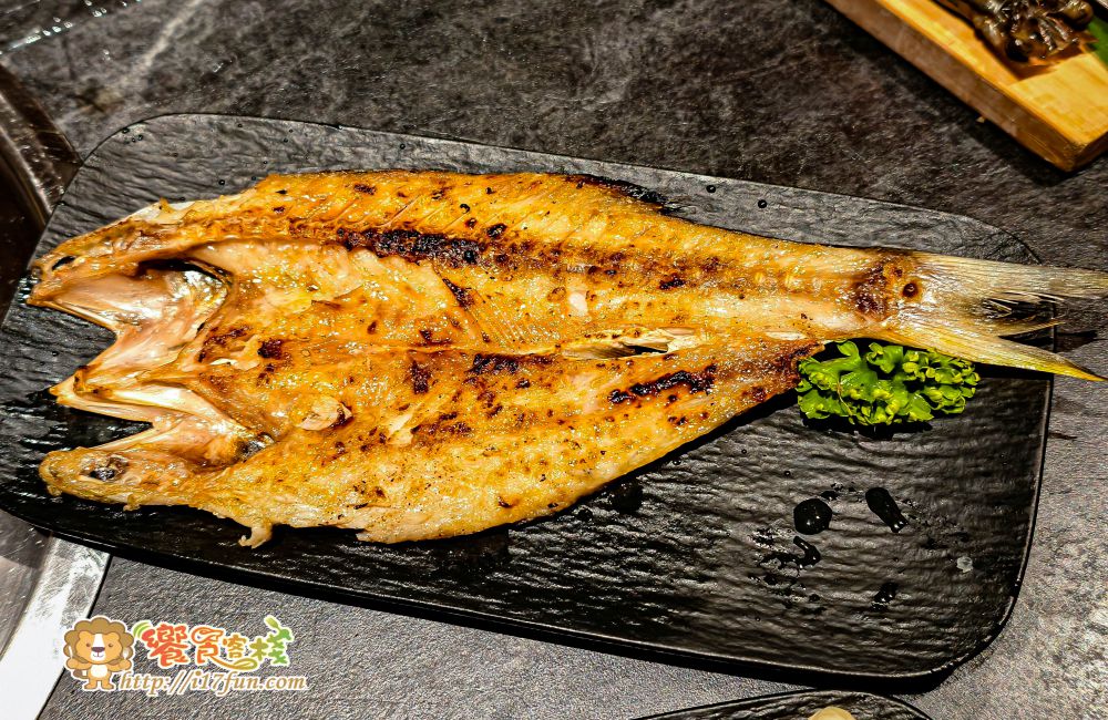 禪燒肉│高雄燒肉推薦！六千萬打造江浙四合院風格燒肉殿堂，結合無煙炭火與日本F1國產牛及海鮮料理，打造高雄最具視覺震撼與儀式感的奢華燒肉