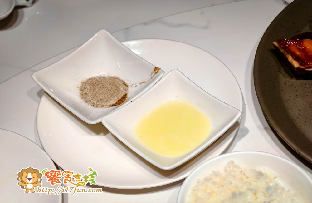 韻藏中餐廳│從明爐烤鴨到經典川菜與港點，五星飯店主廚領軍打造層次豐富、適合聚餐宴客的中式料理空間
