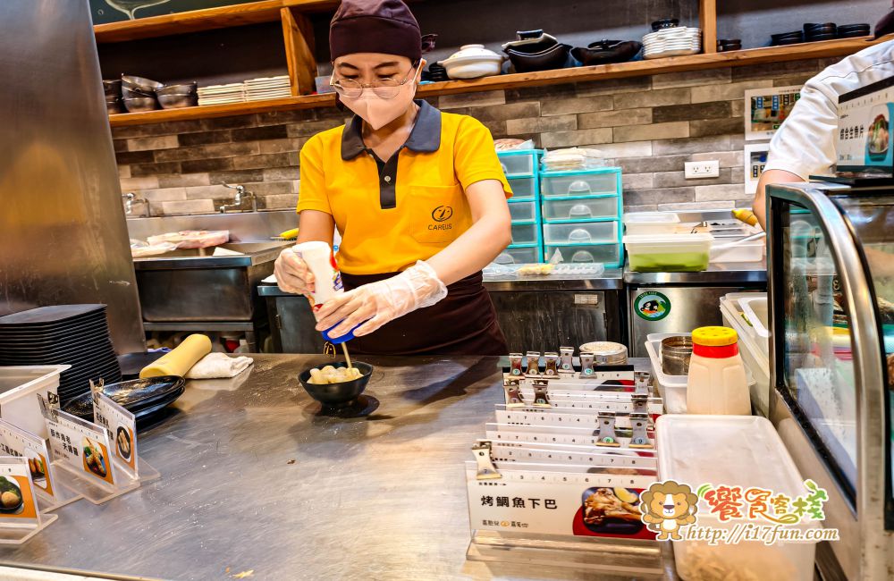 喜憨兒創作料理│高雄吃到飽推薦!近80道日式料理現點現做,握壽司、生魚片、烤物炸物到甜點無限享用,高CP值聚餐首選 - 第6張圖 喜憨兒創作料理│高雄吃到飽推薦!近80道日式料理現點現做,握壽司、生魚片、烤物炸物到甜點無限享用,高CP值聚餐首選