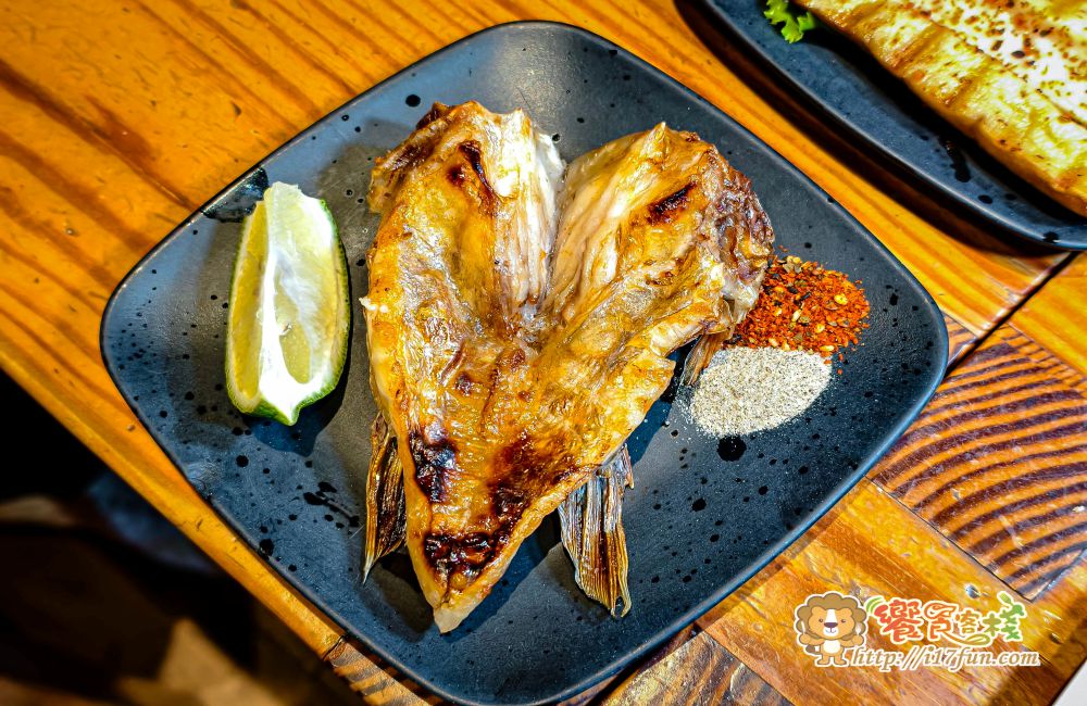 喜憨兒創作料理│高雄吃到飽推薦!近80道日式料理現點現做,握壽司、生魚片、烤物炸物到甜點無限享用,高CP值聚餐首選 - 第25張圖 喜憨兒創作料理│高雄吃到飽推薦!近80道日式料理現點現做,握壽司、生魚片、烤物炸物到甜點無限享用,高CP值聚餐首選