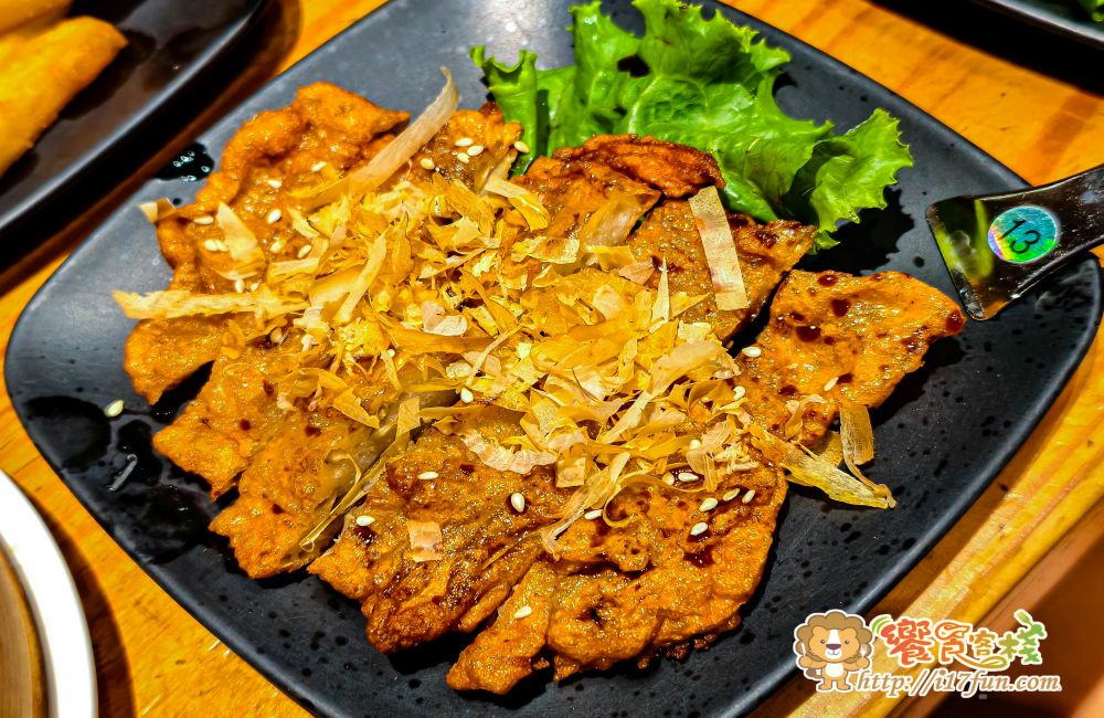 喜憨兒創作料理│高雄吃到飽推薦!近80道日式料理現點現做,握壽司、生魚片、烤物炸物到甜點無限享用,高CP值聚餐首選 - 第19張圖 喜憨兒創作料理│高雄吃到飽推薦!近80道日式料理現點現做,握壽司、生魚片、烤物炸物到甜點無限享用,高CP值聚餐首選