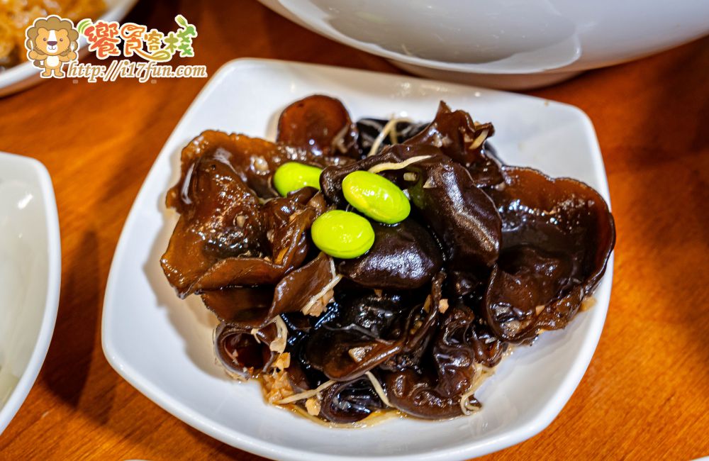 美貴麵店│高雄深夜食堂新選擇！藏身住宅區的文青復古麵館，用心食材打造與眾不同的古早味，讓人一吃成主顧~