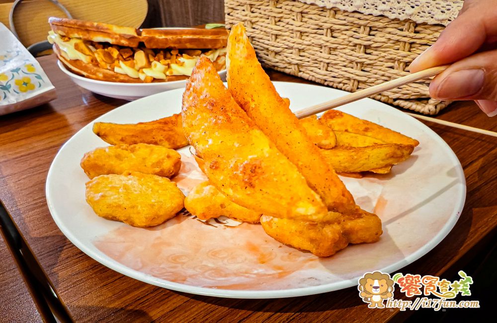 小木屋鬆餅│高雄人氣鬆餅店!新竹起家近20年老店,高雄市區唯一一家,鹹甜口味高達30種口味可以選擇 - 第24張圖 小木屋鬆餅│高雄人氣鬆餅店!新竹起家近20年老店,高雄市區唯一一家,鹹甜口味高達30種口味可以選擇