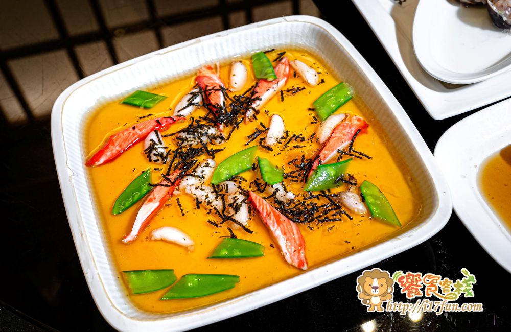 林皇宮奇鮮和漢料理│高雄隱藏版中日料理饗宴!融合烤鴨、港點與日式料理,包廂環境超有質感,適合家庭聚餐、約會與重要宴客場合 - 第40張圖 林皇宮奇鮮和漢料理│高雄隱藏版中日料理饗宴!融合烤鴨、港點與日式料理,包廂環境超有質感,適合家庭聚餐、約會與重要宴客場合