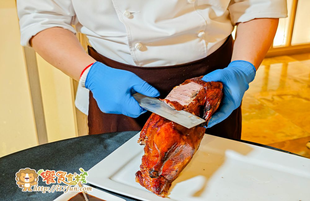 林皇宮奇鮮和漢料理│高雄隱藏版中日料理饗宴!融合烤鴨、港點與日式料理,包廂環境超有質感,適合家庭聚餐、約會與重要宴客場合 - 第20張圖 林皇宮奇鮮和漢料理│高雄隱藏版中日料理饗宴!融合烤鴨、港點與日式料理,包廂環境超有質感,適合家庭聚餐、約會與重要宴客場合